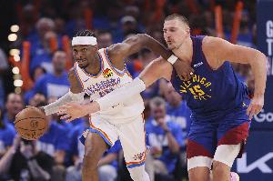 杰弗森：雷霆目前遥遥领先 但丹佛还有个怪物 那个绝对的超巨！