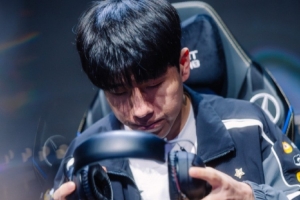 涵艺：gala和xun都没有意外已经BLG JDG摘走 jiejie还没开始