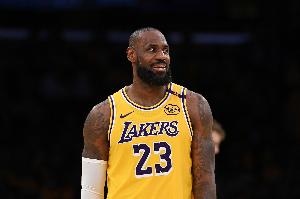 Buha：现在判断詹姆斯能否做到和上赛季一样的事还为时过早