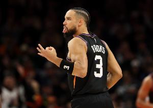 场均21.4分!乌度卡：狄龙今晚会动力十足 格林缺阵球队需要他发挥