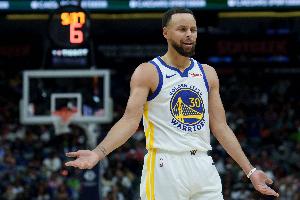 解说：勇士连续主场里爵士可能是最软的柿子 开局一吃却有点硌牙