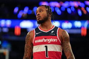 漏勺！惠特摩尔6投3中得8分3板 出战15分钟正负值-26全队最低