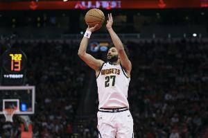 稳定发挥！贾马尔·穆雷半场8中3拿到10分4板7助1断