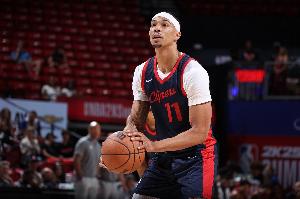 屋漏偏逢连夜雨！快船后卫乔丹·米勒因下背部紧张提前退赛