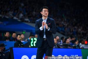 王博：大秋和朱俊龙可能把球队配合忘得差不多 希望尽快磨合上场