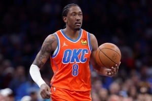 找找感觉！杰伦·威廉姆斯全场得到1分9板2助1断1帽 正负值+10