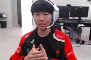 Lehends：我在Helper教练婚礼上和志勋撞衫 志勋啊咱俩这什么情况