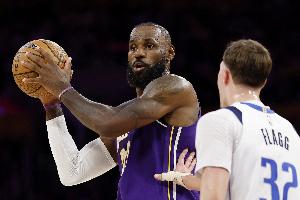 史上U18球员20+次数：弗拉格8次仅次于詹姆斯的14次 科比4次