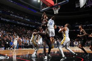 【菜鸟】埃奇库姆补篮弑杀勇士 费尔斯20分7板6助 蒂耶罗4分1断