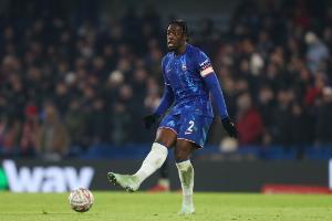 队报：里昂联系切尔西后卫迪萨西，切尔西愿意外租