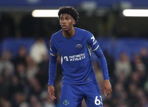 记者谈切尔西后卫阿昌庞：近7场只出场8分钟，未来悬而未决