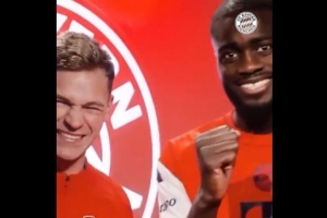 拜仁众将MLS总决赛前支持穆勒：我们会在于帕家里熬夜看这场比赛