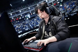 Zeus：进赫哥长期在LPL，在一些关键局面的想法和我有所不同