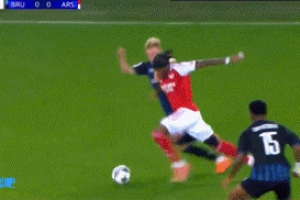 马杜埃凯一条龙世界波，阿森纳1-0领先