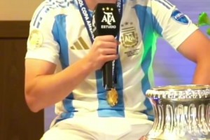 美羊羊梅开二度！回顾多特14/15赛季客场血洗加拉塔萨雷！