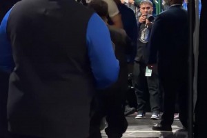 一支球队就能凑出最佳防阵？提问SGA：谁是球队最佳防守者？