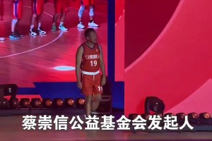 博主：曼联创队史耻辱纪录：11打10不敌埃弗顿！皮克福德封神