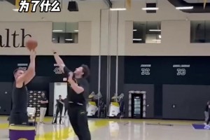 “看起来很慢 但就是防不住”，77的球风看似慵懒实则凌厉