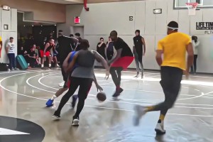 东契奇:这就是顶级控卫的视野 盐都不盐了？