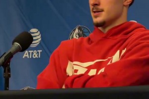 韩旭WNBL首秀22分集锦：各种投射各种准 全场12中10