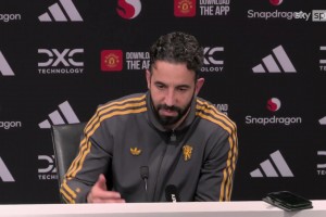 斯卡洛尼谈到他与阿尔及利亚主教练的关系：他当时没让我上场，现在我要好好教训他